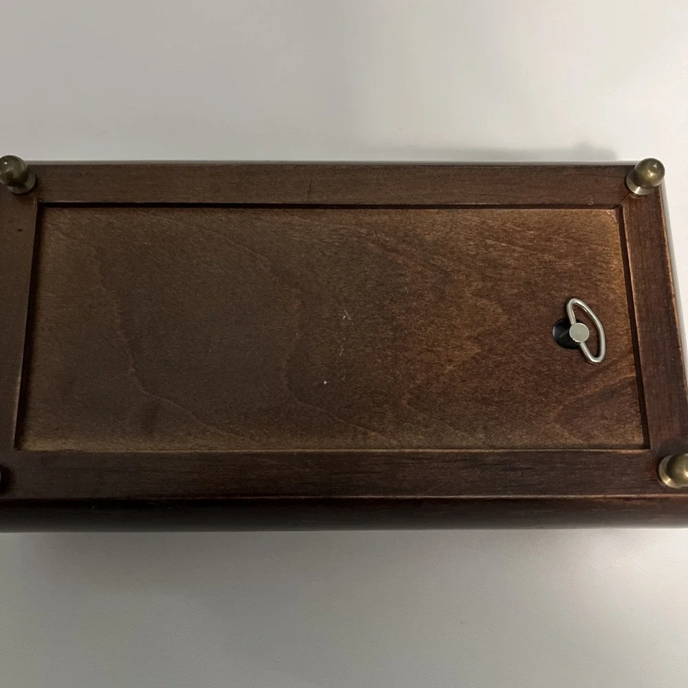 The Bombay Company vtg bombay